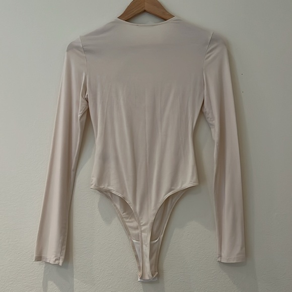 Reformation Rylen Knit Bodysuit - Picture 6 of 8
